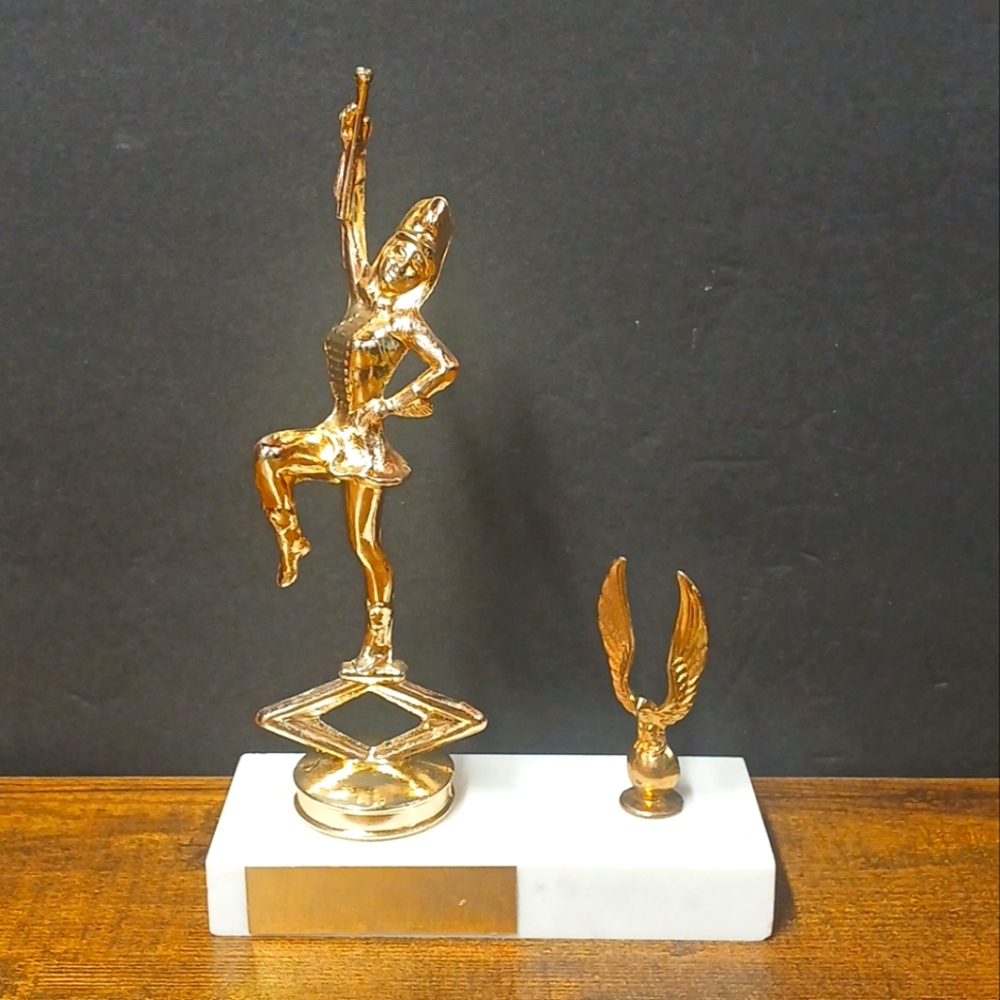 Vintage 5 x 7.5" Majorette Trophy